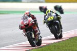 Andrea Dovizioso vor Valentino Rossi 