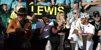 Lewis Hamilton mit Vater Anthony, Stiefmutter Linda und Mutter Carmen
