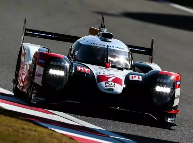 Mike Conway, Kamui Kobayashi, Jose-Maria Lopez Titel-Bild zur News: Mike Conway, Kamui Kobayashi, Jose-Maria Lopez