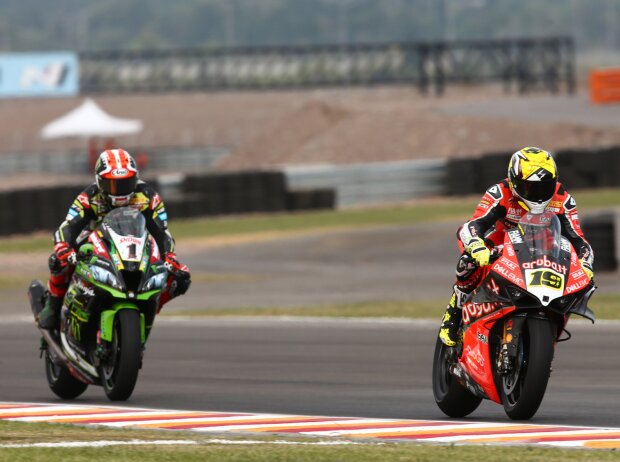 Alvaro Bautista, Jonathan Rea