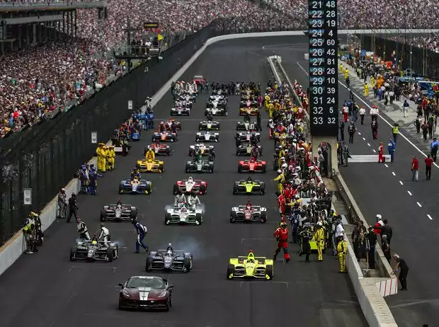 Startaufstellung zum Indy 500 2019 Titel-Bild zur News: Startaufstellung zum Indy 500 2019