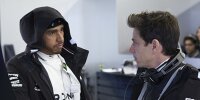Bild zum Inhalt: "Keine Ablenkung": Hamilton hat bei neuem Mercedes-Vertrag keine Eile