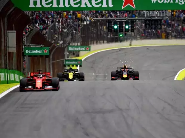 Sebastian Vettel, Daniel Ricciardo, Max Verstappen Titel-Bild zur News: Sebastian Vettel, Daniel Ricciardo, Max Verstappen