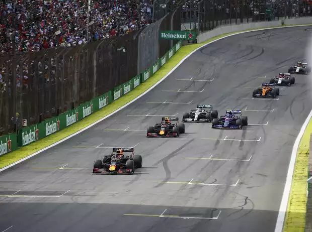 Max Verstappen, Alexander Albon, Pierre Gasly, Lewis Hamilton Titel-Bild zur News: Max Verstappen, Alexander Albon, Pierre Gasly, Lewis Hamilton