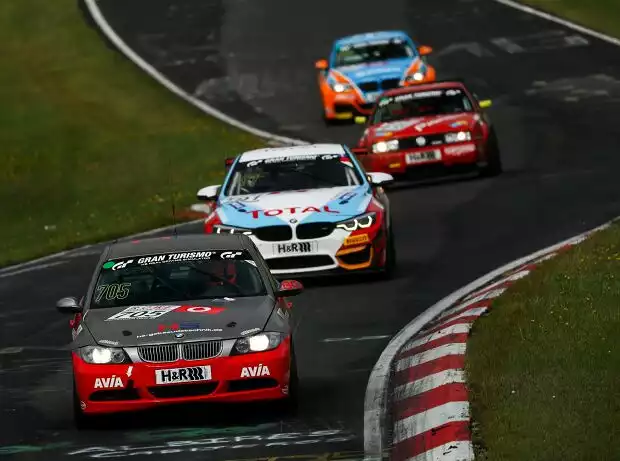 BMW325i Titel-Bild zur News: BMW325i