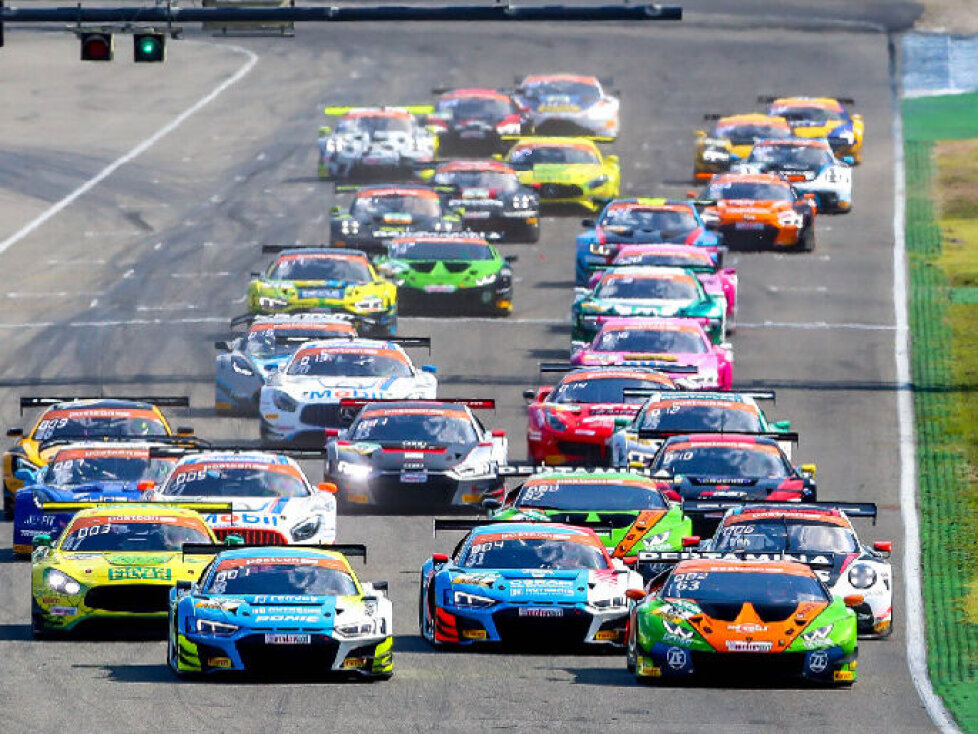 Start des GT-Masters 2019 in Hockenheim