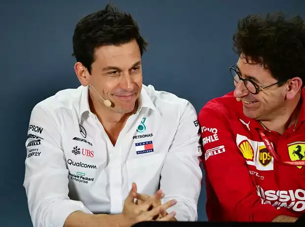 Toto Wolff, Mattia Binotto Titel-Bild zur News: Toto Wolff, Mattia Binotto
