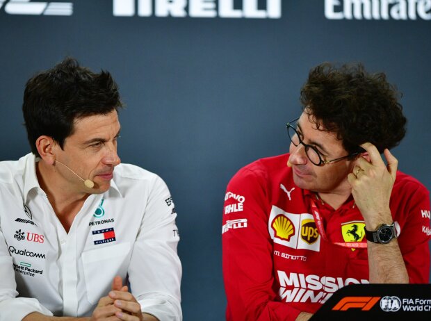 Toto Wolff, Mattia Binotto Toto Wolff, Mattia Binotto
