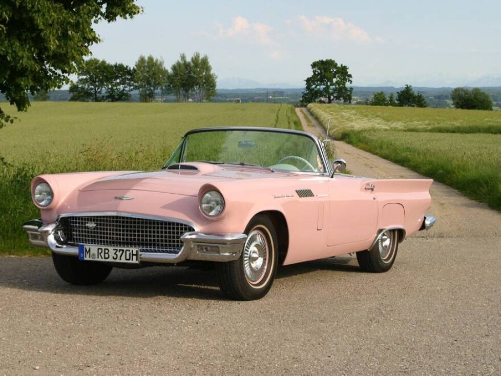 Ford Thunderbird 1957 in Originalfarbe Sunset Coral