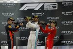 Max Verstappen (Red Bull), Lewis Hamilton (Mercedes) und Charles Leclerc (Ferrari) 