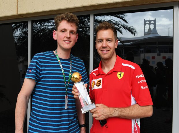 Dominik Sharaf und Sebastian Vettel