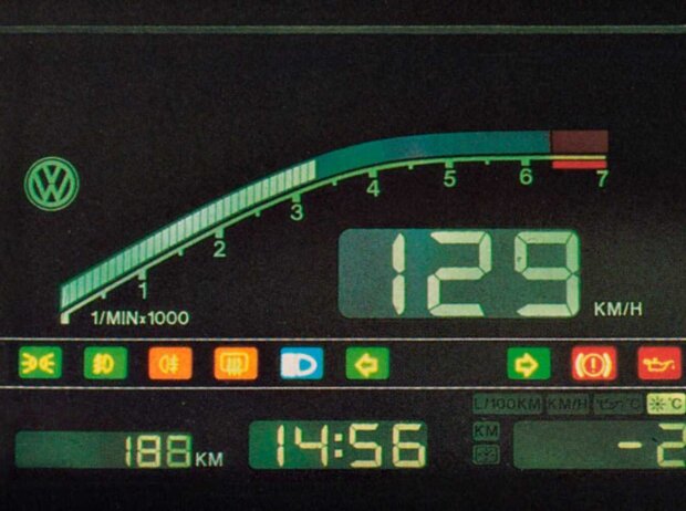 DigiFiz im VW Golf II von 1990