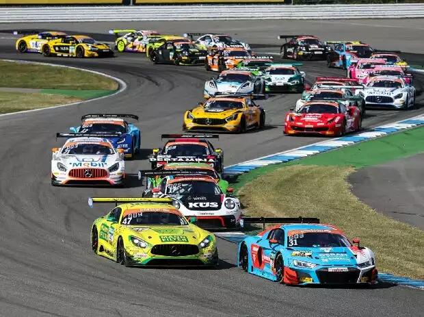 GT-Masters, Start Titel-Bild zur News: GT-Masters, Start