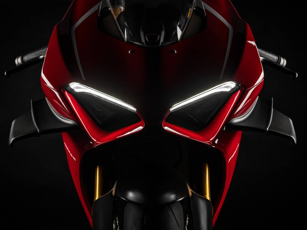 Ducati Panigale V4R Winglets