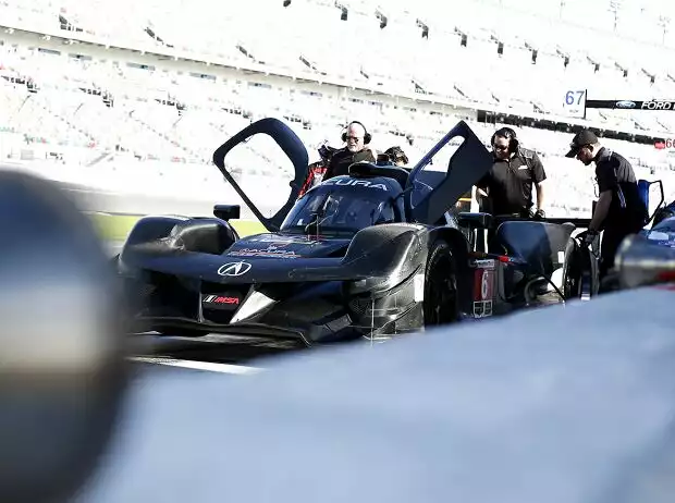 Juan Pablo Montoya, Simon Pagenaud Titel-Bild zur News: Juan Pablo Montoya, Simon Pagenaud