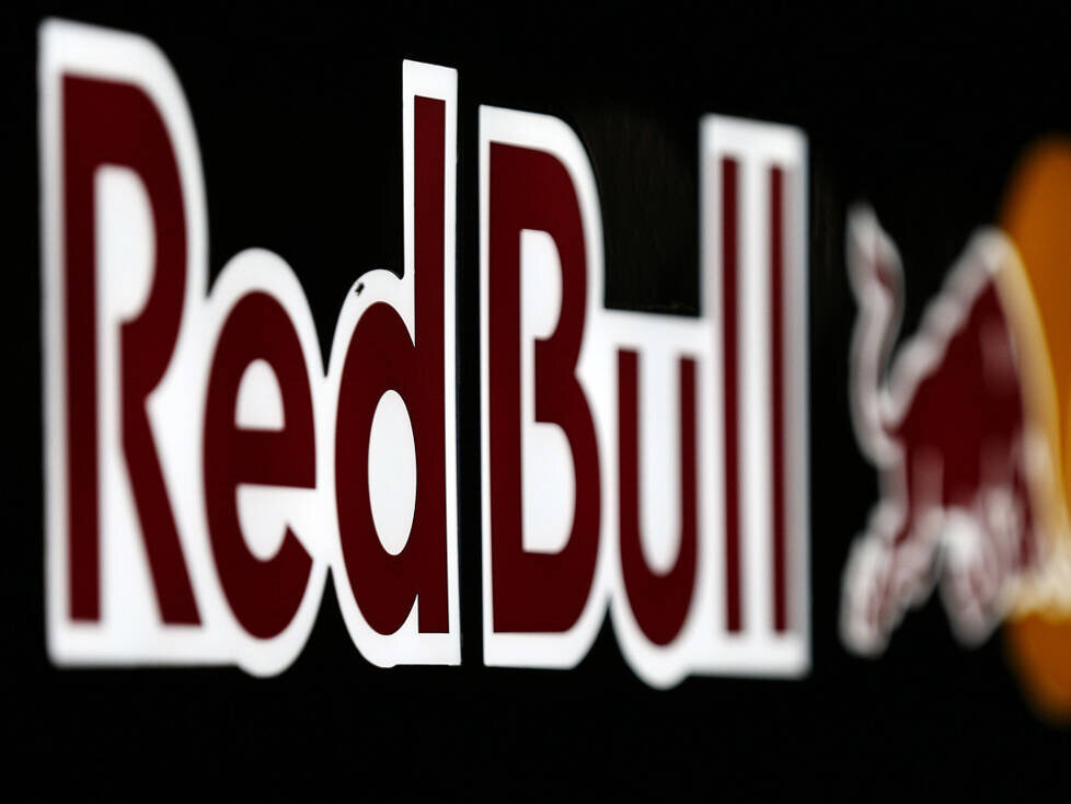 Logo: Red Bull