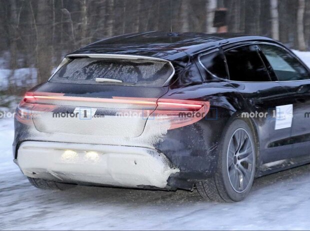 Porsche Taycan Cross Turismo Erlkönig Porsche Taycan Cross Turismo Erlkönig