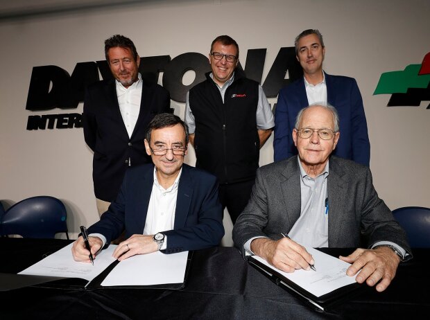 Pierre Fillon, Jim France, Gerard Neveu, John Doonan, Ed Bennett Pierre Fillon, Jim France, Gerard Neveu, John Doonan, Ed Bennett