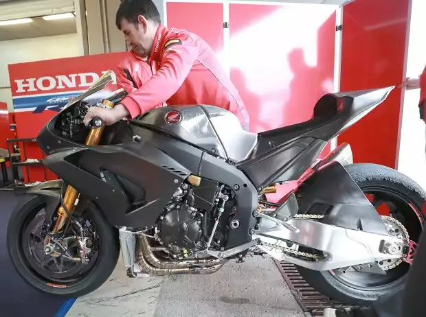 Honda Fireblade Titel-Bild zur News: Honda Fireblade