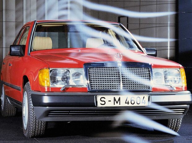 Mercedes W 124