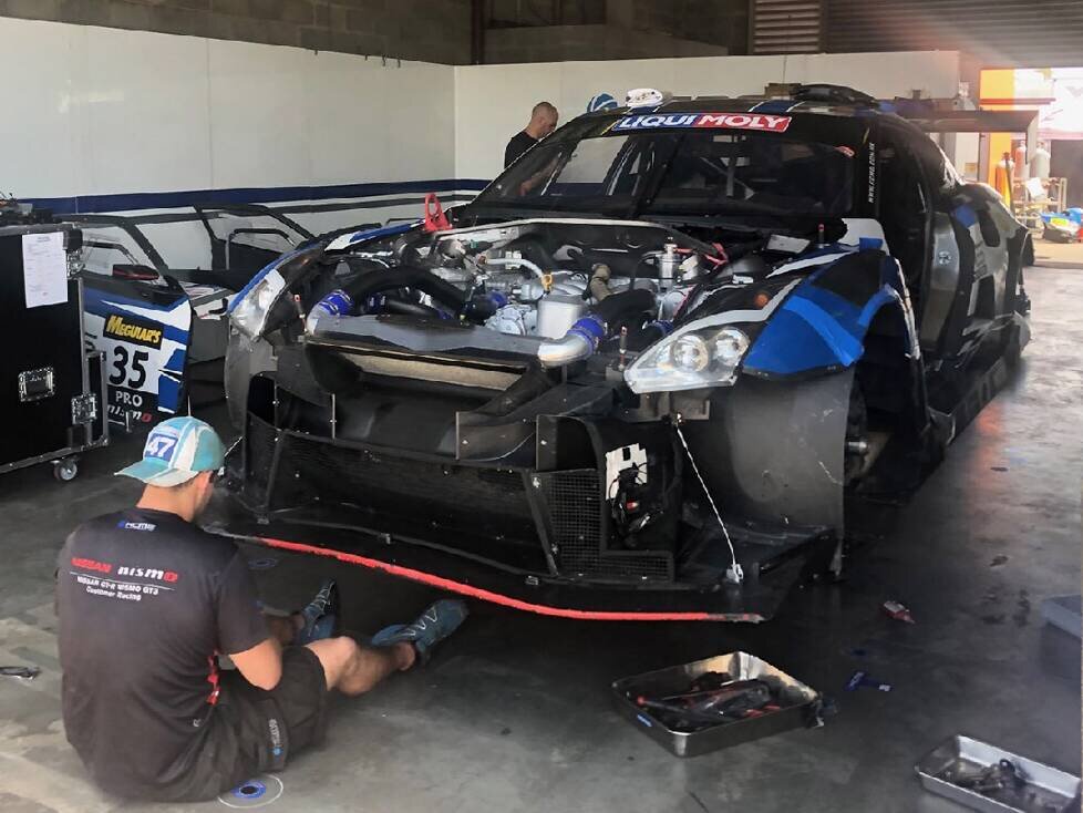Joshua Burdon, Katsumasa Chiyo, Tsugio Matsuda, Nissan GT-R Nismo GT3