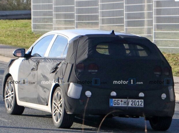 Kia Rio Facelift (2020) Erlkönig