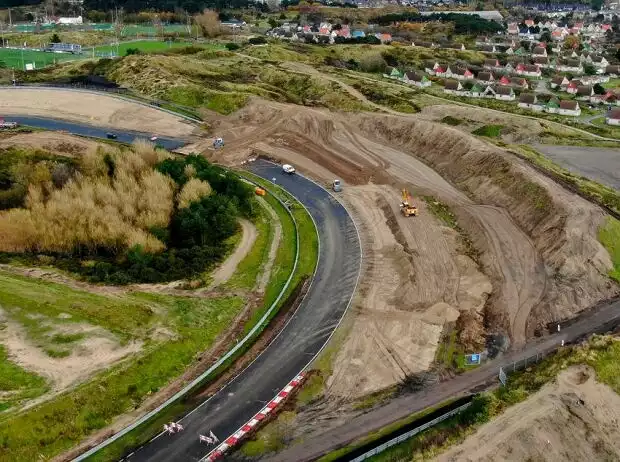 Zandvoort, Baustelle Titel-Bild zur News: Zandvoort, Baustelle