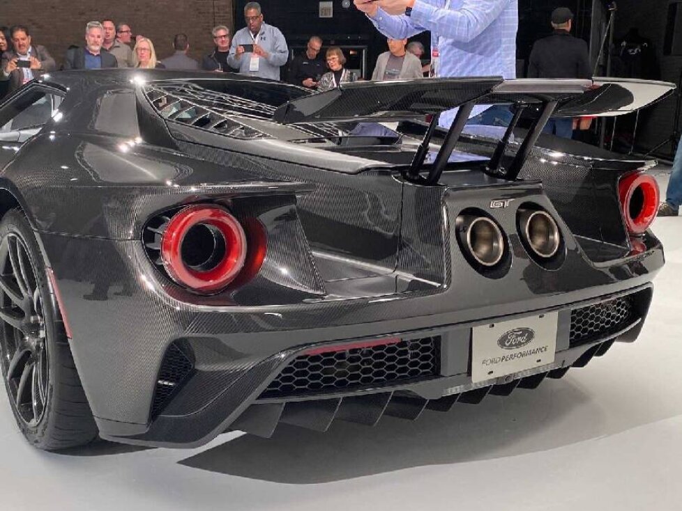2020 Ford GT Liquid Carbon Editon