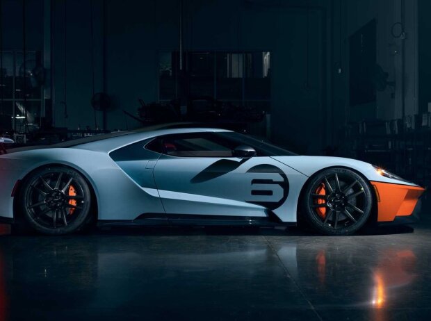 2020 Ford GT Heritage, Liquid Carbon Edition 2020 Ford GT Heritage, Liquid Carbon Edition