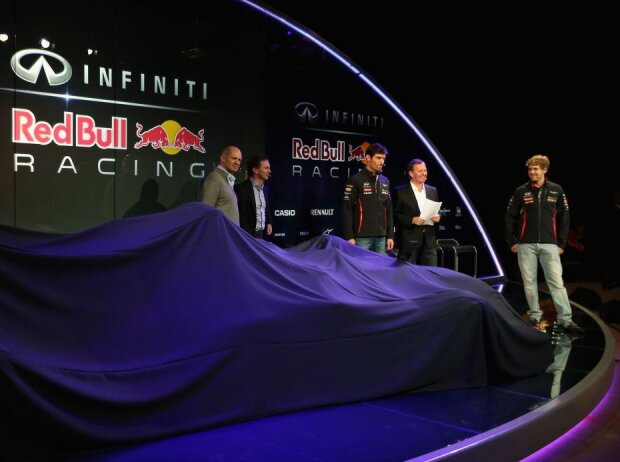 Titel-Bild zur News: Adrian Newey, Christian Horner, Mark Webber, Sebastian Vettel