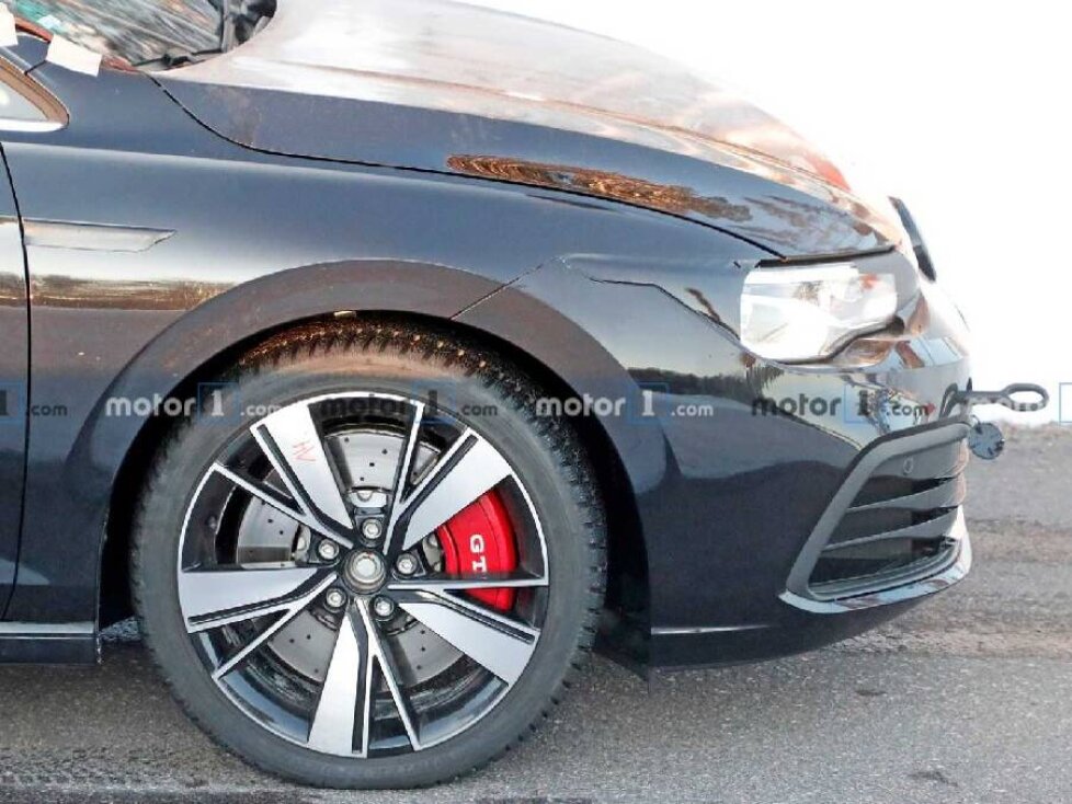 VW Golf GTI TCR (2020) Erlkönig