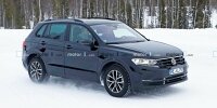 2021 VW Tiguan facelift spy photo