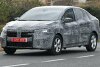Bild zum Inhalt: Dacia Logan (2021): Erster Erlkönig zeigt wertigeren Look
