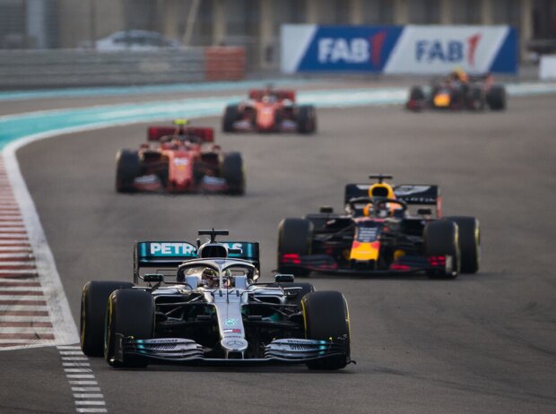 Titel-Bild zur News: Lewis Hamilton, Max Verstappen, Charles Leclerc