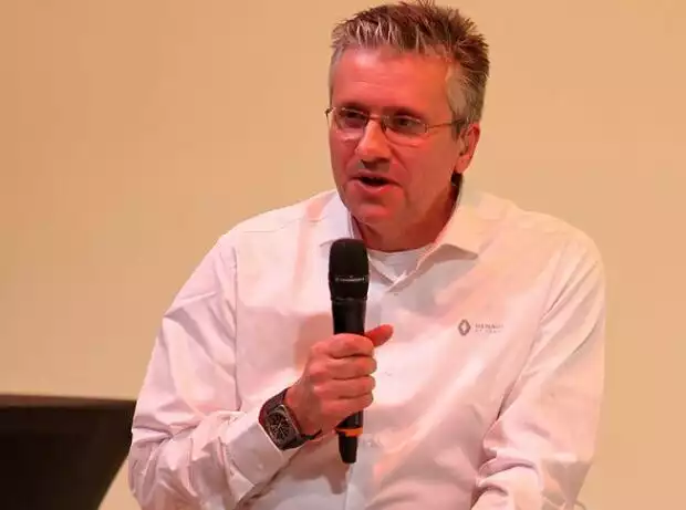 Pat Fry Titel-Bild zur News: Pat Fry