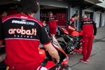 Die Ducati Panigale V4R beim Aufwärmen