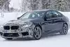 Bild zum Inhalt: BMW M5 Facelift (2020) verliert auf neuen Fotos an Tarnung