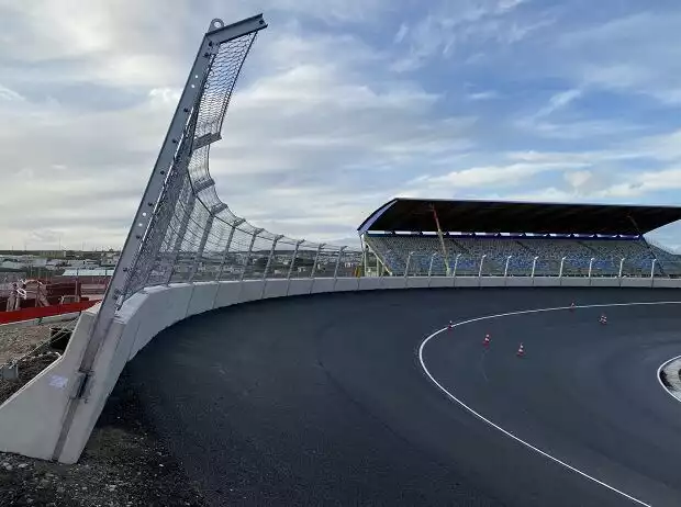 Zandvoort-Steilkurve Titel-Bild zur News: Zandvoort-Steilkurve