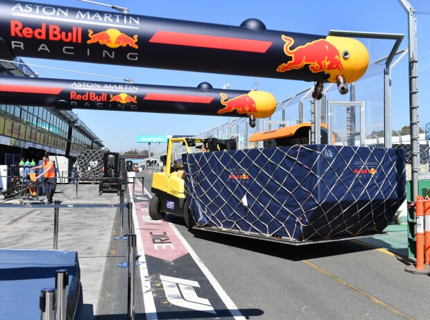 Formel-1-Fracht in Melbourne Formel-1-Fracht in Melbourne