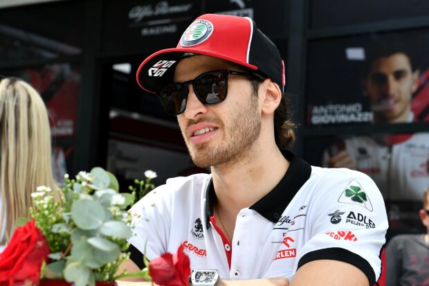 Antonio Giovinazzi ~Antonio Giovinazzi (Alfa Romeo) ~ Antonio Giovinazzi ~Antonio Giovinazzi (Alfa Romeo) ~