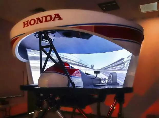 IndyCar-Simulator von Honda Titel-Bild zur News: IndyCar-Simulator von Honda