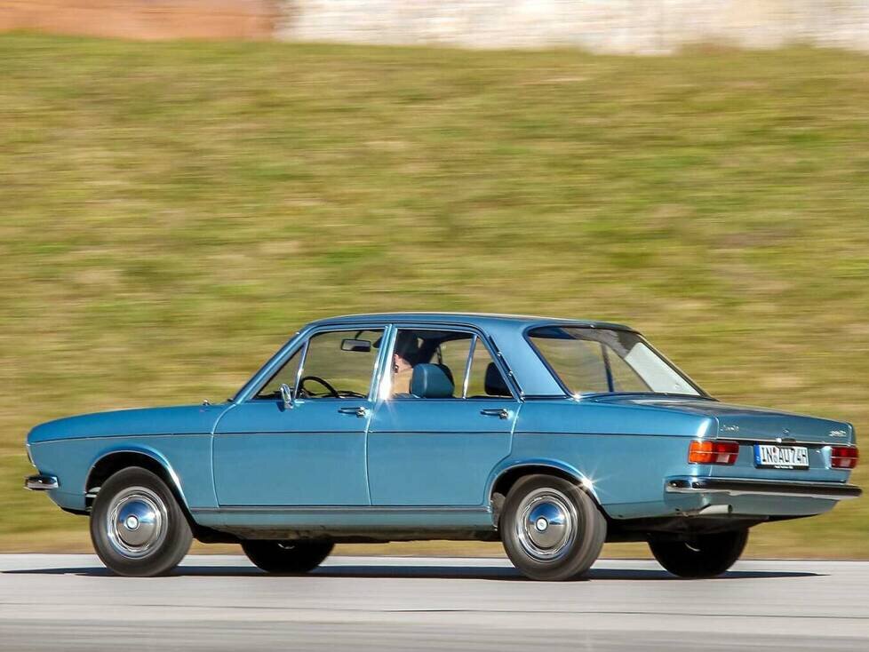 Audi 100