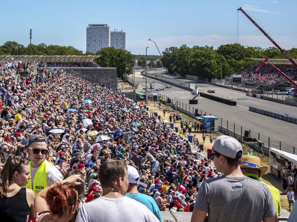 Norisring, Tribüne