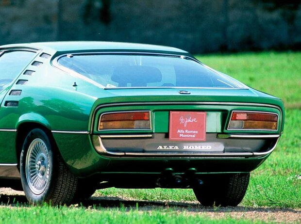 Alfa Romeo Montreal