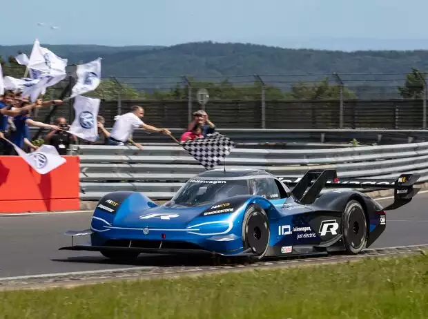 Volkswagen ID. R Titel-Bild zur News: Volkswagen ID. R