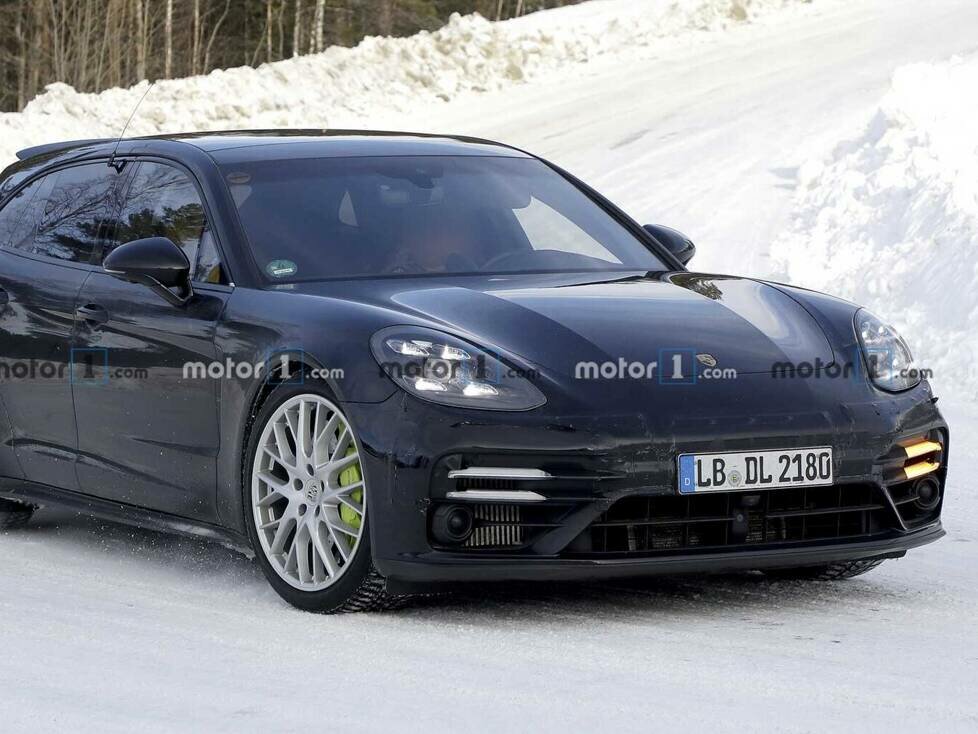 Porsche Panamera Sport Turismo Facelift Erlkönigbilder