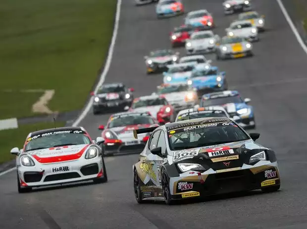 VLN, Einführungsrunde Titel-Bild zur News: VLN, Einführungsrunde