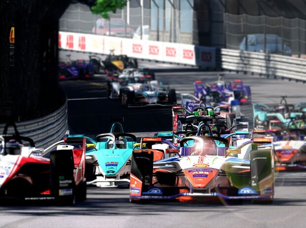 Titel-Bild zur News: eSports: Racing at Home Challenge der Formel E