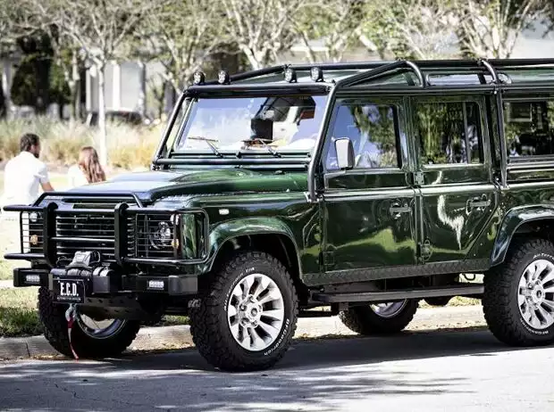 E.C.D. Automotive Land Rover Defender Titel-Bild zur News: E.C.D. Automotive Land Rover Defender