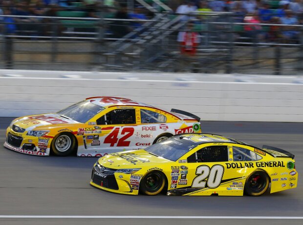 Matt Kenseth, Kyle Larson Matt Kenseth, Kyle Larson